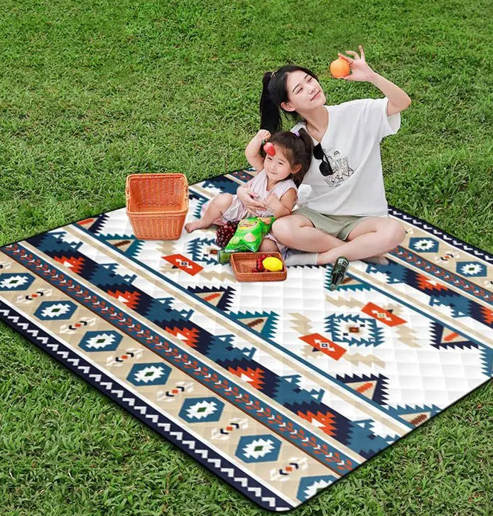 Waterproof Picnic Blanket 200x200cm Large Outdoor Beach Mat with Carry Handle for Camping and Travel
