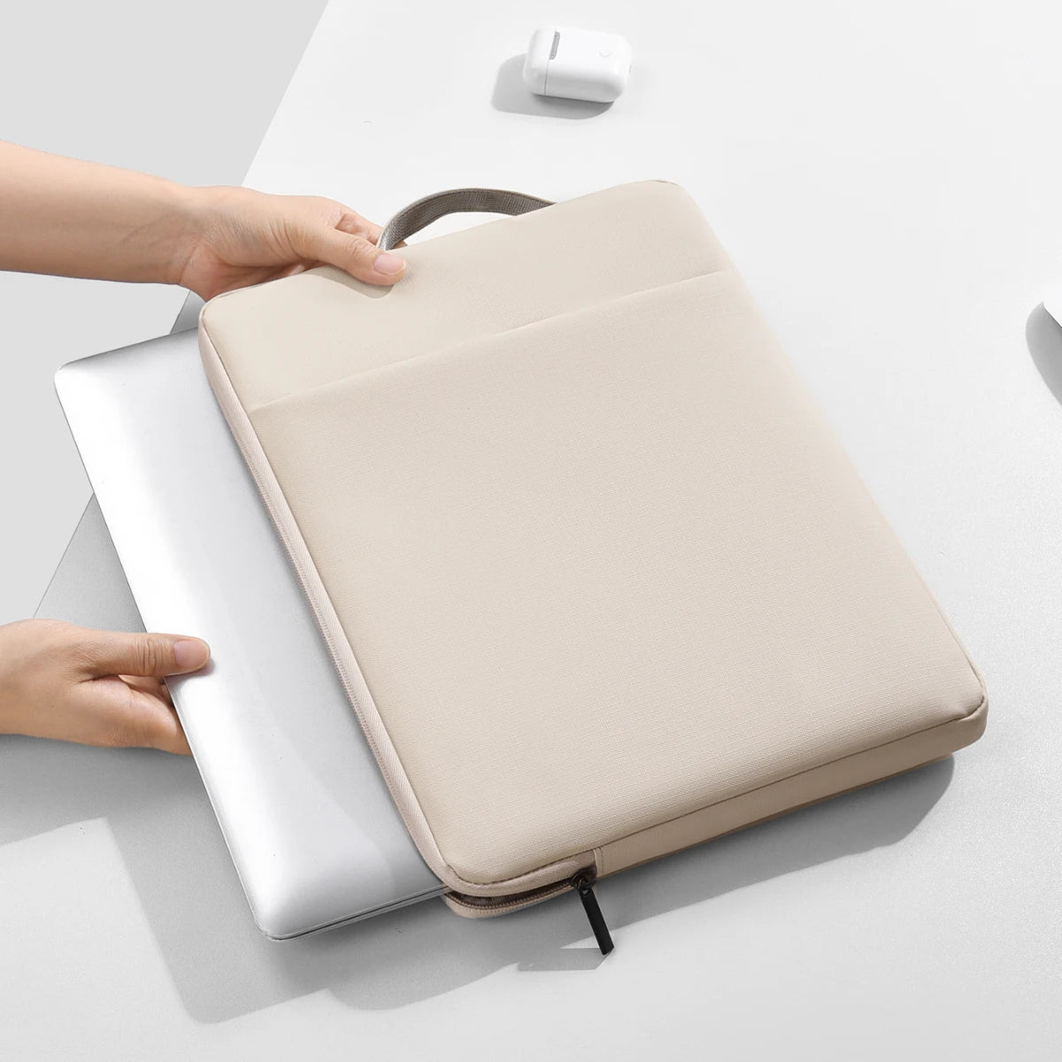 Nylon Laptop Sleeve Bag – Zipper, Slim Briefcase Style, Fits 13–15" MacBook, Lenovo, Huawei