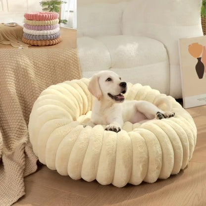 Round Plush Pet Bed – Soft Donut Bed for Cats and Dogs