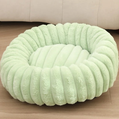 Round Plush Pet Bed – Soft Donut Bed for Cats and Dogs