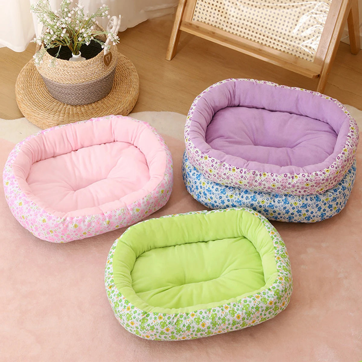 Floral All-Season Pet Bed – Soft Donut Bed for Dogs and Cats