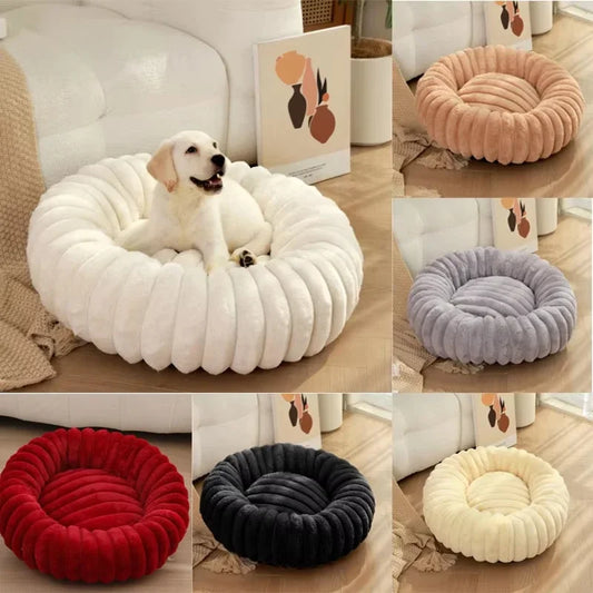 Round Plush Pet Bed – Soft Donut Bed for Cats and Dogs