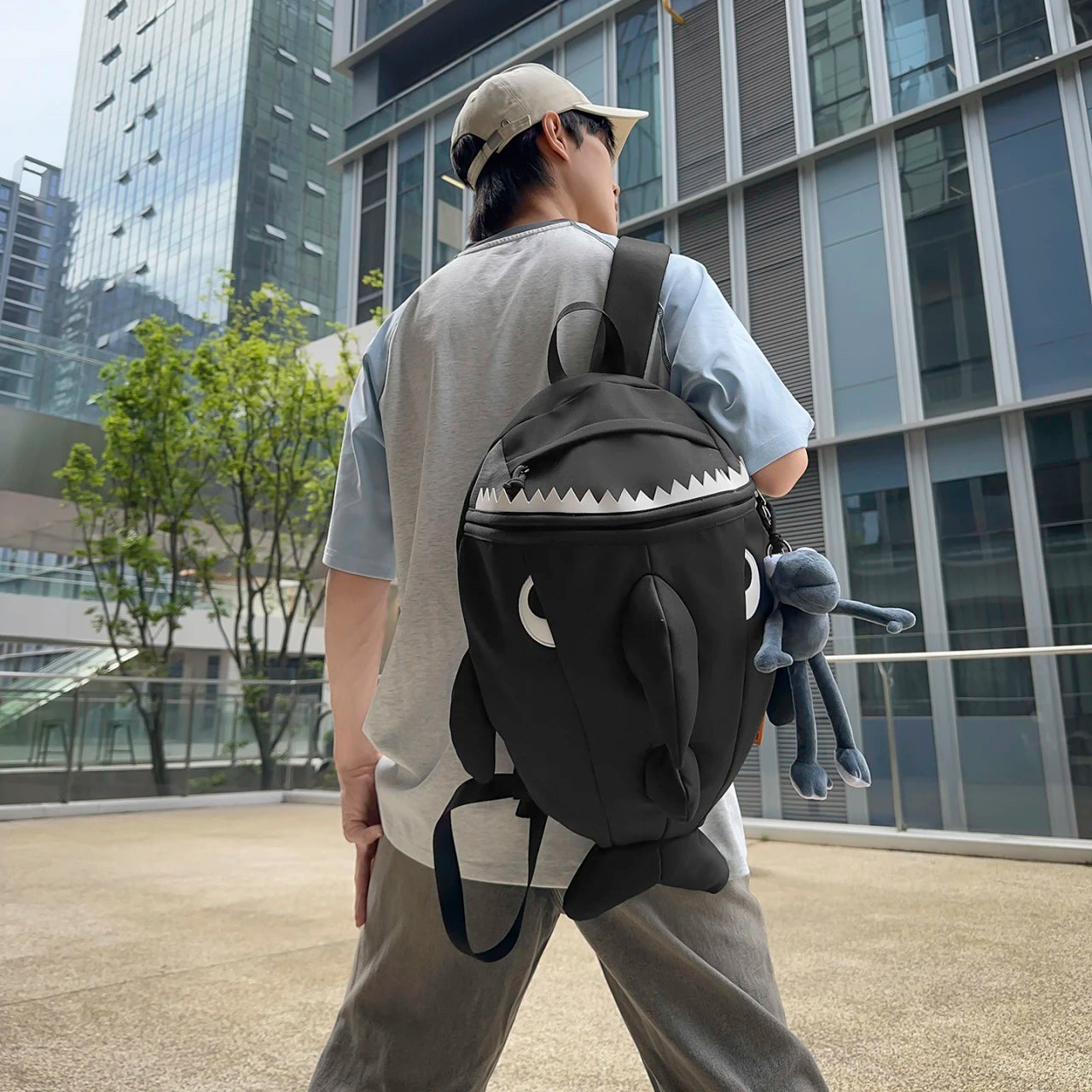3D Shark Shape Backpack with Plush Pendant – Nylon, Large Capacity, Kids & Adults, Gray / White / Black